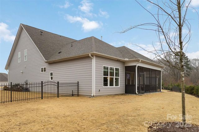 3073 Alveston Drive NW, Concord, NC 28027