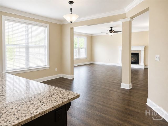 145 Laguna Way, Savannah, GA 31405