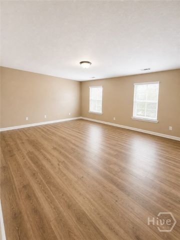 145 Laguna Way, Savannah, GA 31405