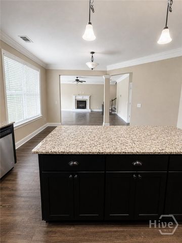 145 Laguna Way, Savannah, GA 31405