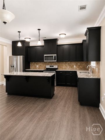 145 Laguna Way, Savannah, GA 31405