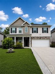145 Laguna Way, Savannah, GA 31405
