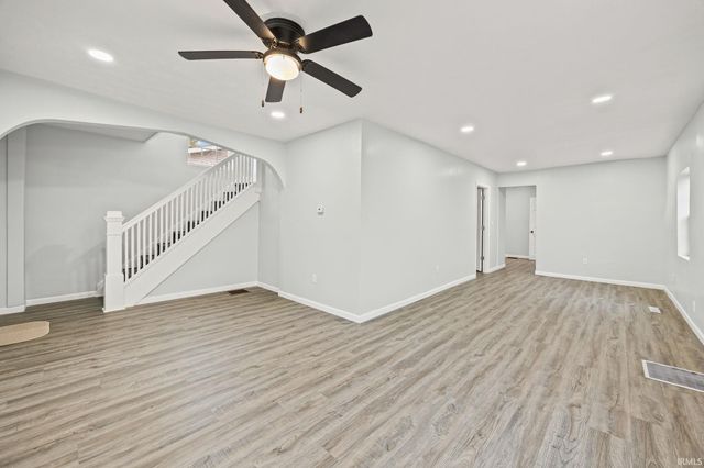 652 Rossville Avenue, Frankfort, IN 46041