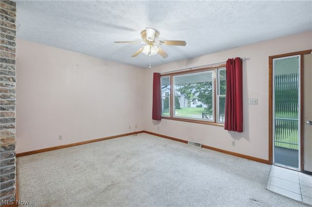 4100 E Broad Street, Newton Falls, OH 44444