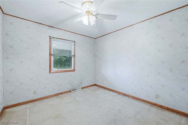 4100 E Broad Street, Newton Falls, OH 44444