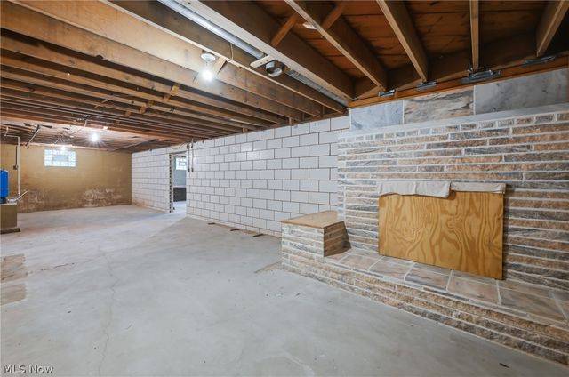 4100 E Broad Street, Newton Falls, OH 44444