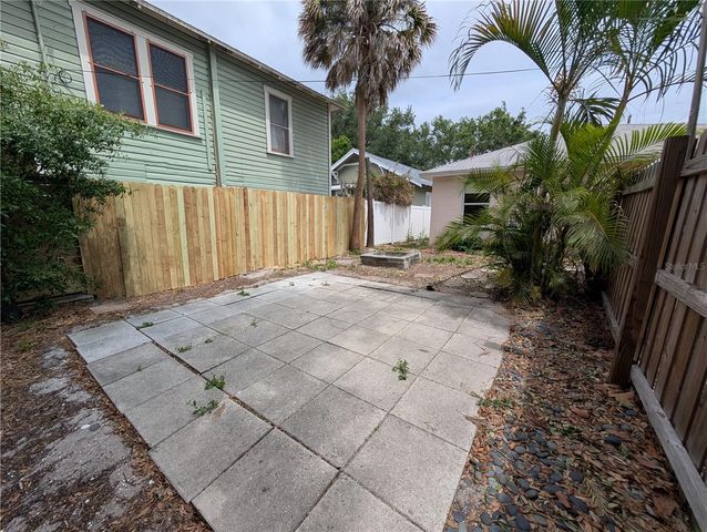 608 9TH AVENUE N, St Petersburg, FL 33701