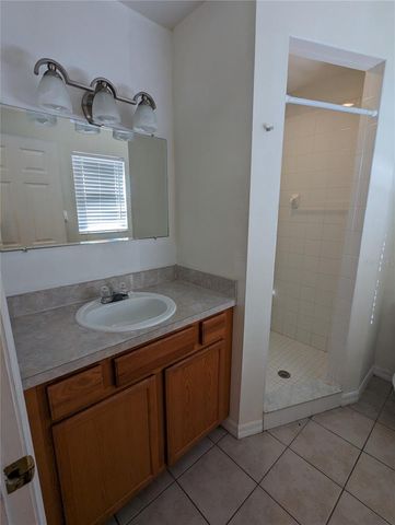 608 9TH AVENUE N, St Petersburg, FL 33701