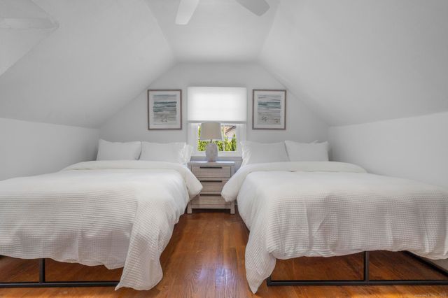 27 Reef Court, Fairfield, CT 06824