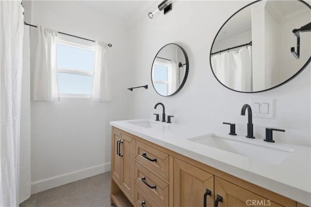 2311 Valencia, Santa Ana, CA 92706