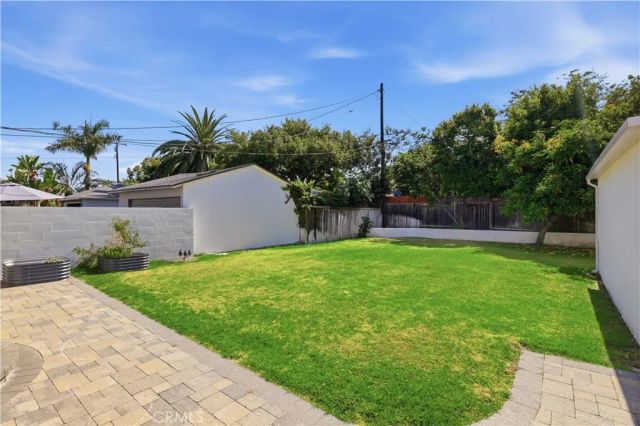 2311 Valencia, Santa Ana, CA 92706