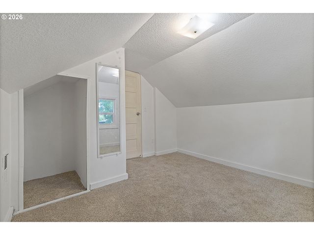 8305 Se RHONE St, Portland, OR 97266