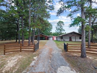 398 County Road 3255, Colmesneil, TX 75938