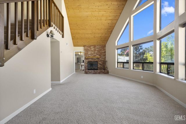 30341 Pinedale Court, Tehachapi, CA 93561