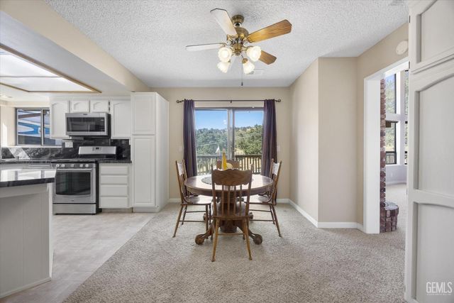 30341 Pinedale Court, Tehachapi, CA 93561