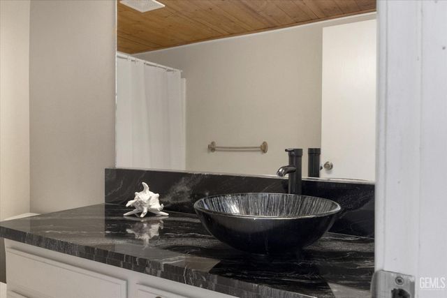 30341 Pinedale Court, Tehachapi, CA 93561