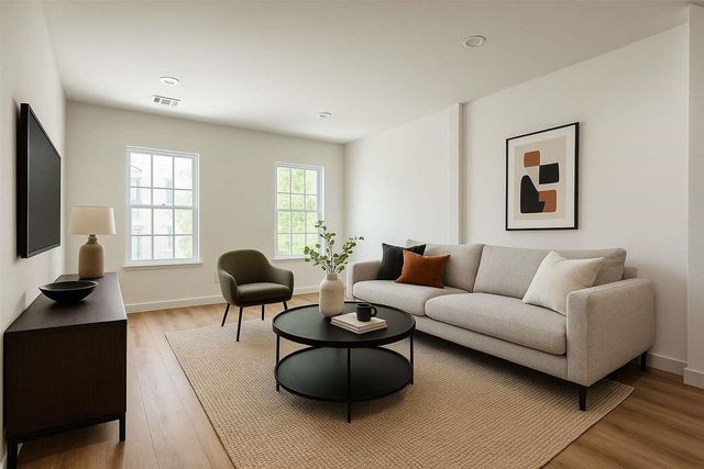 7322 Laredo Street, Houston, TX 77020