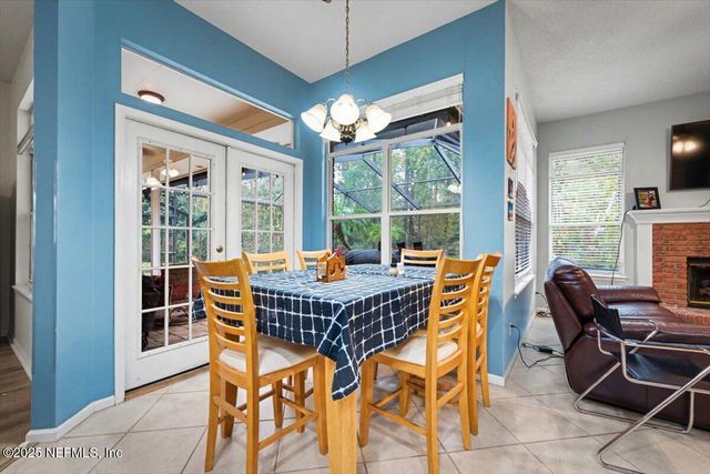 2326 COVINGTON CREEK Circle W, Jacksonville, FL 32224