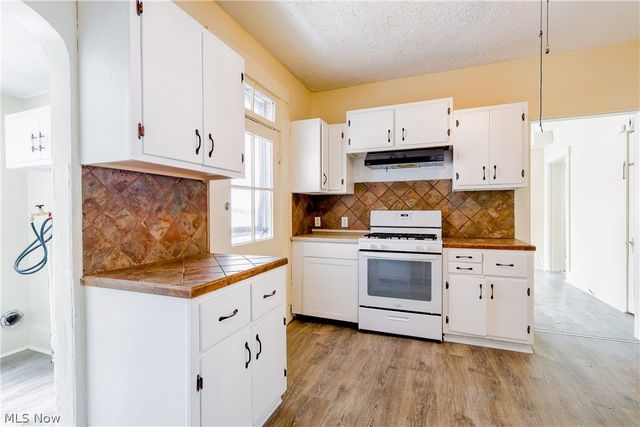 703 6th Street, Marietta, OH 45750