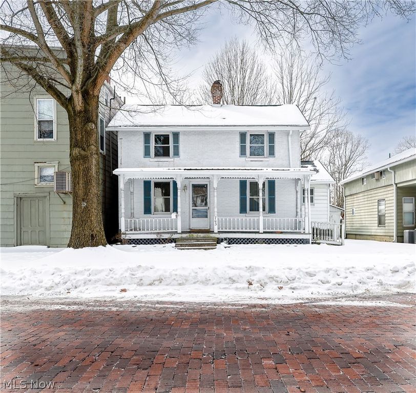 703 6th Street, Marietta, OH 45750