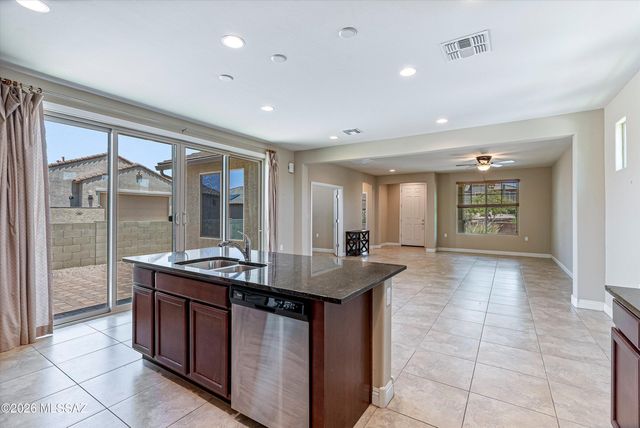 14020 E Cariole Street, Vail, AZ 85641