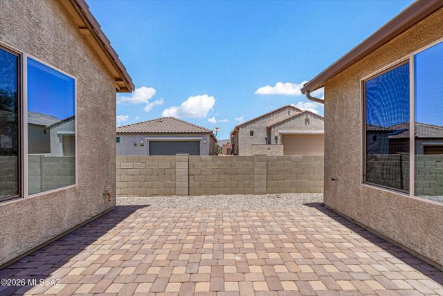 14020 E Cariole Street, Vail, AZ 85641