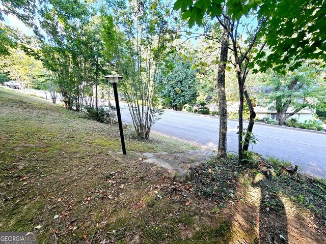 300 Mary Lane, Anniston, AL 36207