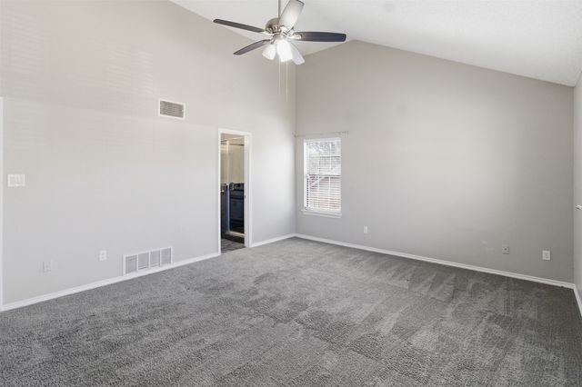 331 Hopewell Street, Grand Prairie, TX 75052