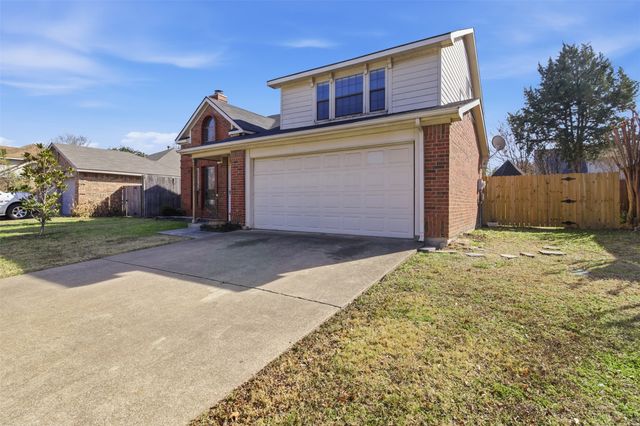 331 Hopewell Street, Grand Prairie, TX 75052