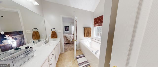 15 Huntington Drive, Grantville, GA 30220