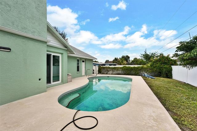 735 INDUS ROAD, Venice, FL 34293