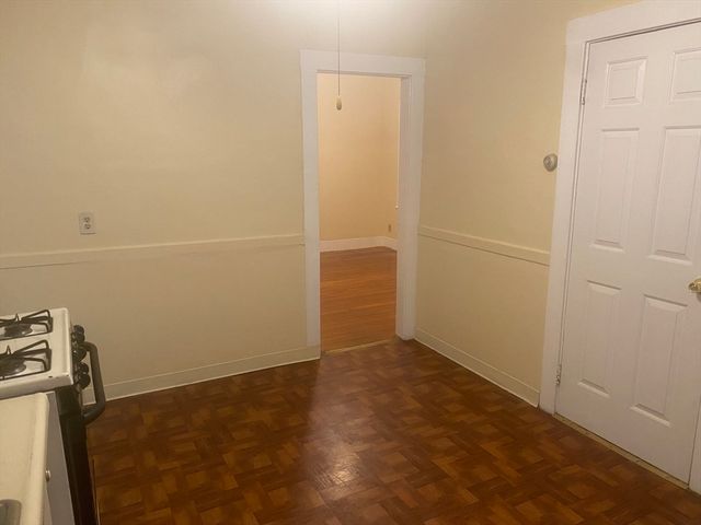 242 Hyde Park Ave 2, Boston, MA 02130