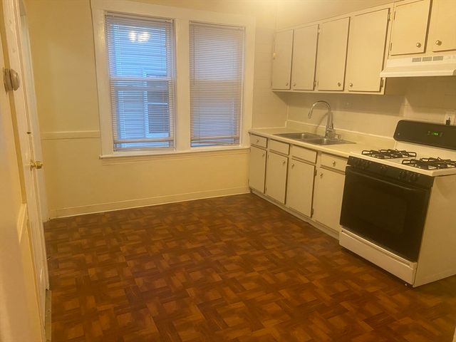 242 Hyde Park Ave 2, Boston, MA 02130