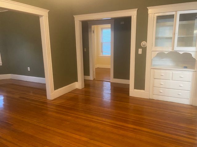 242 Hyde Park Ave 2, Boston, MA 02130