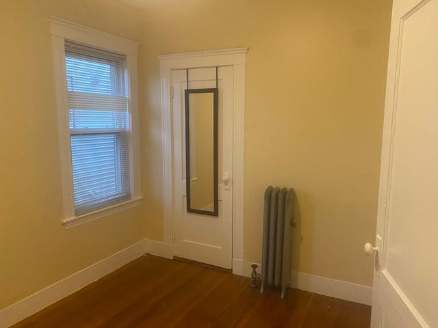 242 Hyde Park Ave 2, Boston, MA 02130