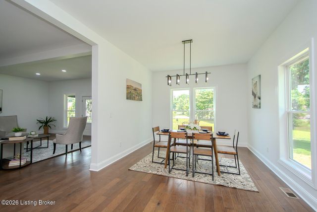 12901 Westport Rd, Louisville, KY 40245