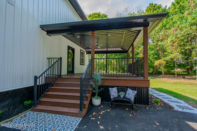 12901 Westport Rd, Louisville, KY 40245