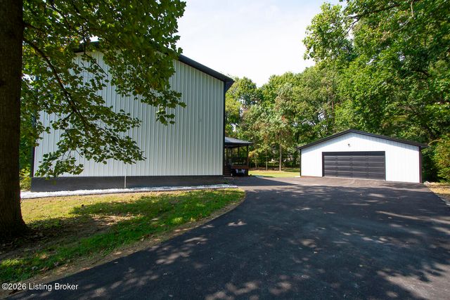12901 Westport Rd, Louisville, KY 40245
