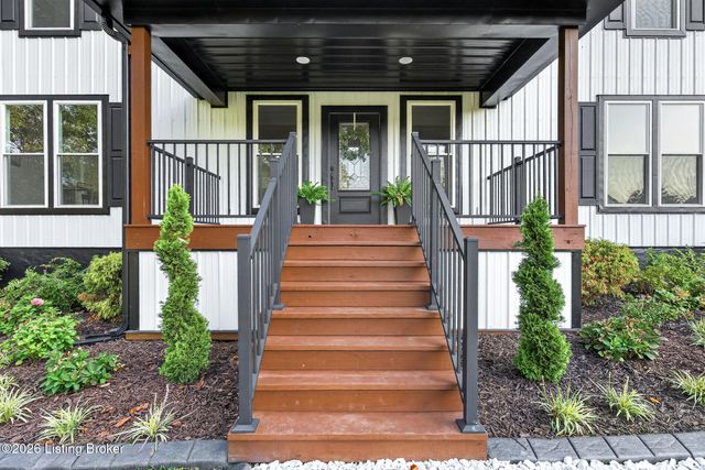 12901 Westport Rd, Louisville, KY 40245