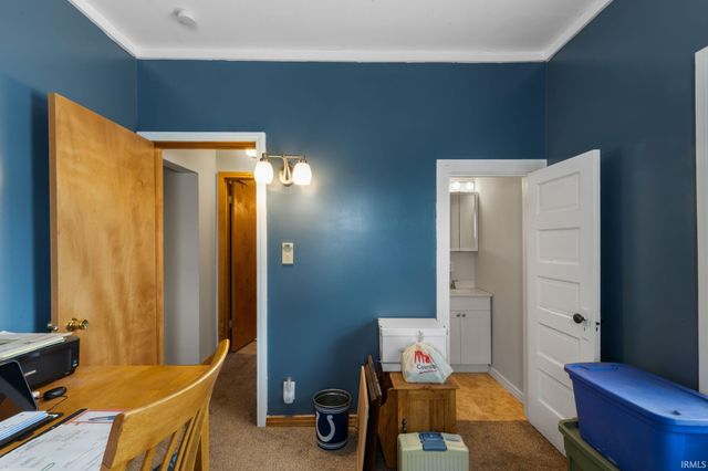 1101 E Walnut Street, Nappanee, IN 46550