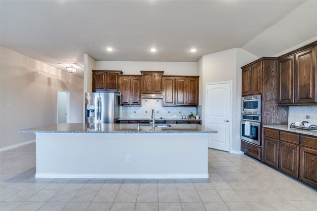 361 Amber Lane, Nevada, TX 75173