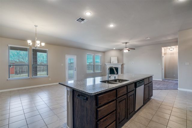 361 Amber Lane, Nevada, TX 75173