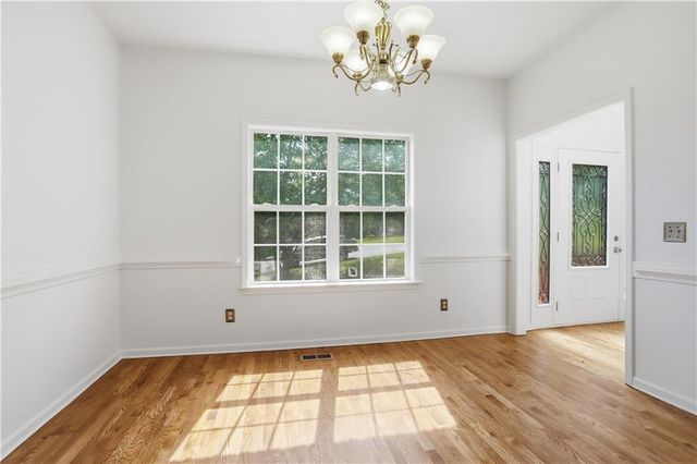 250 Orchard Way SE, Calhoun, GA 30701