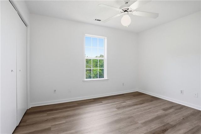 250 Orchard Way SE, Calhoun, GA 30701