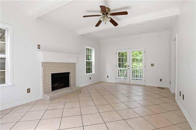 250 Orchard Way SE, Calhoun, GA 30701