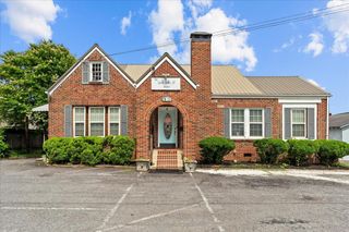 915 S Thornton Avenue, Dalton, GA 30720