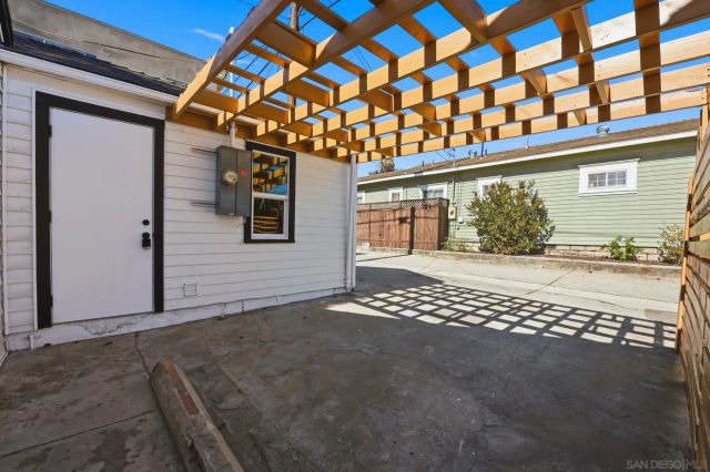 2120 Madison Ave, San Diego, CA 92116