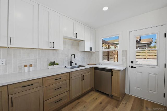 2120 Madison Ave, San Diego, CA 92116