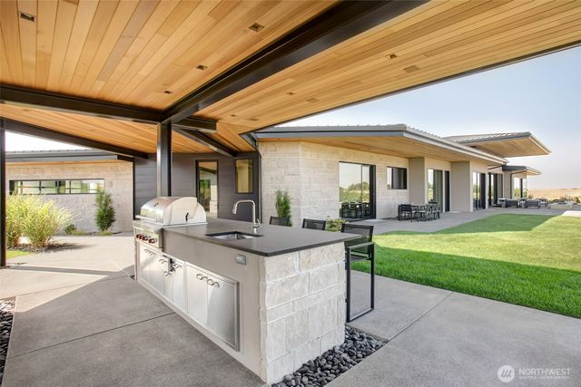 335 Brickwood Drive, Walla Walla, WA 99362