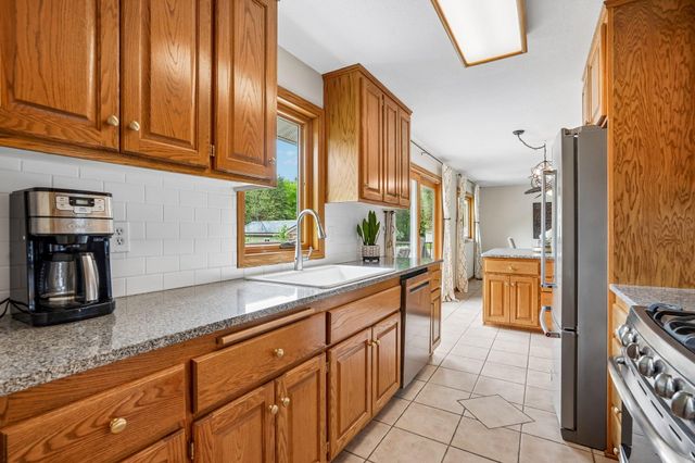 6201 Laurene Avenue, Circle Pines, MN 55014